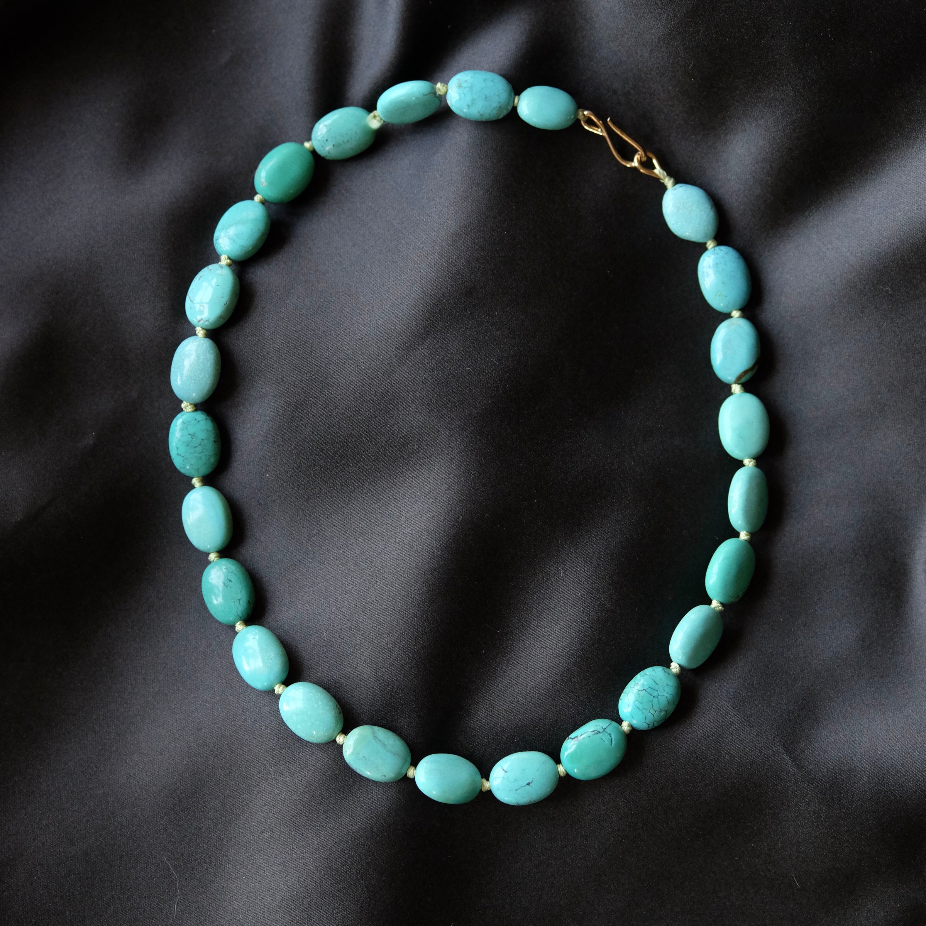Clear Blue Turquoise Oval Beaded Necklace
