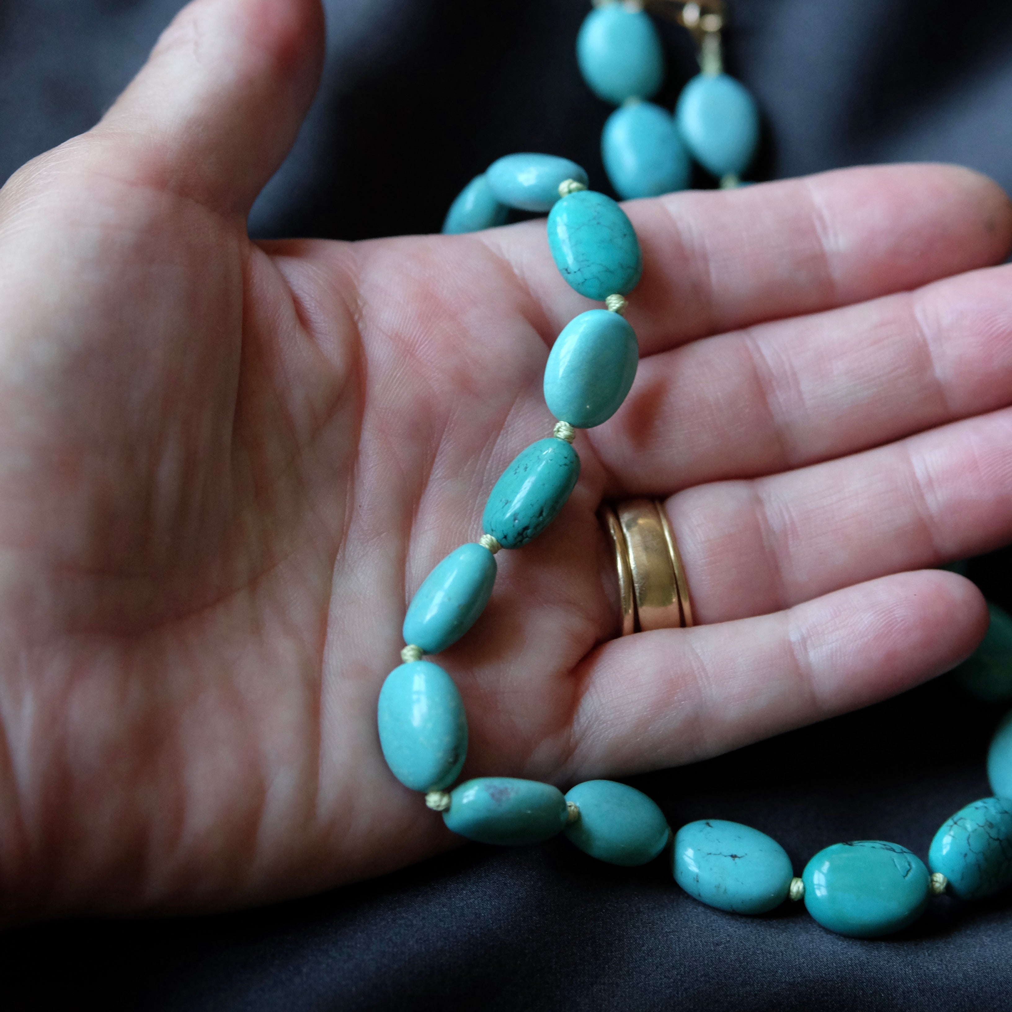 Clear Blue Turquoise Oval Beaded Necklace