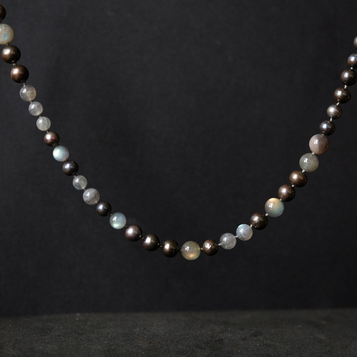 Black Pearl and Labradorite Beaded Necklace