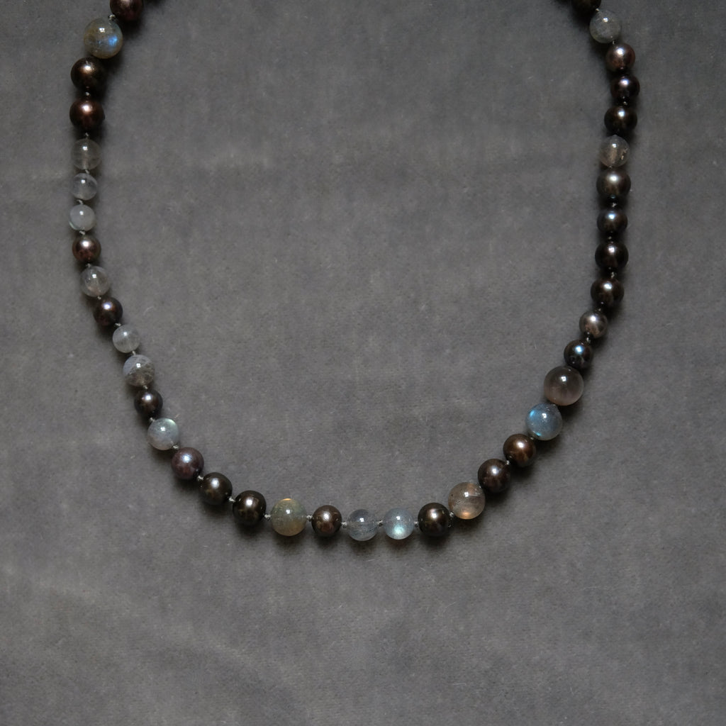 Black Pearl and Labrodorite Beaded Necklace