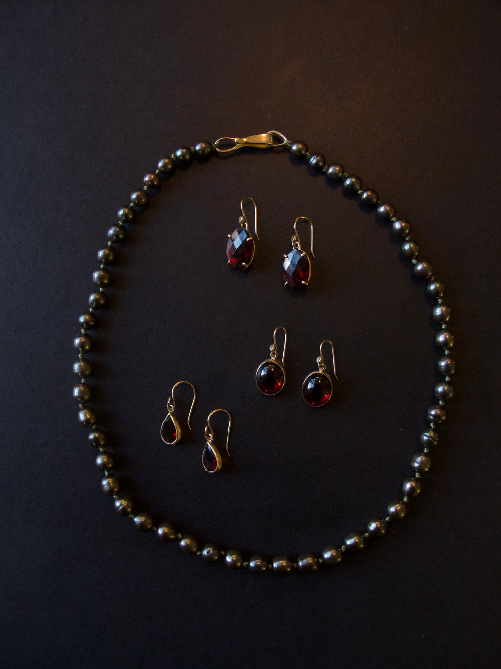 Black Pearl Necklace