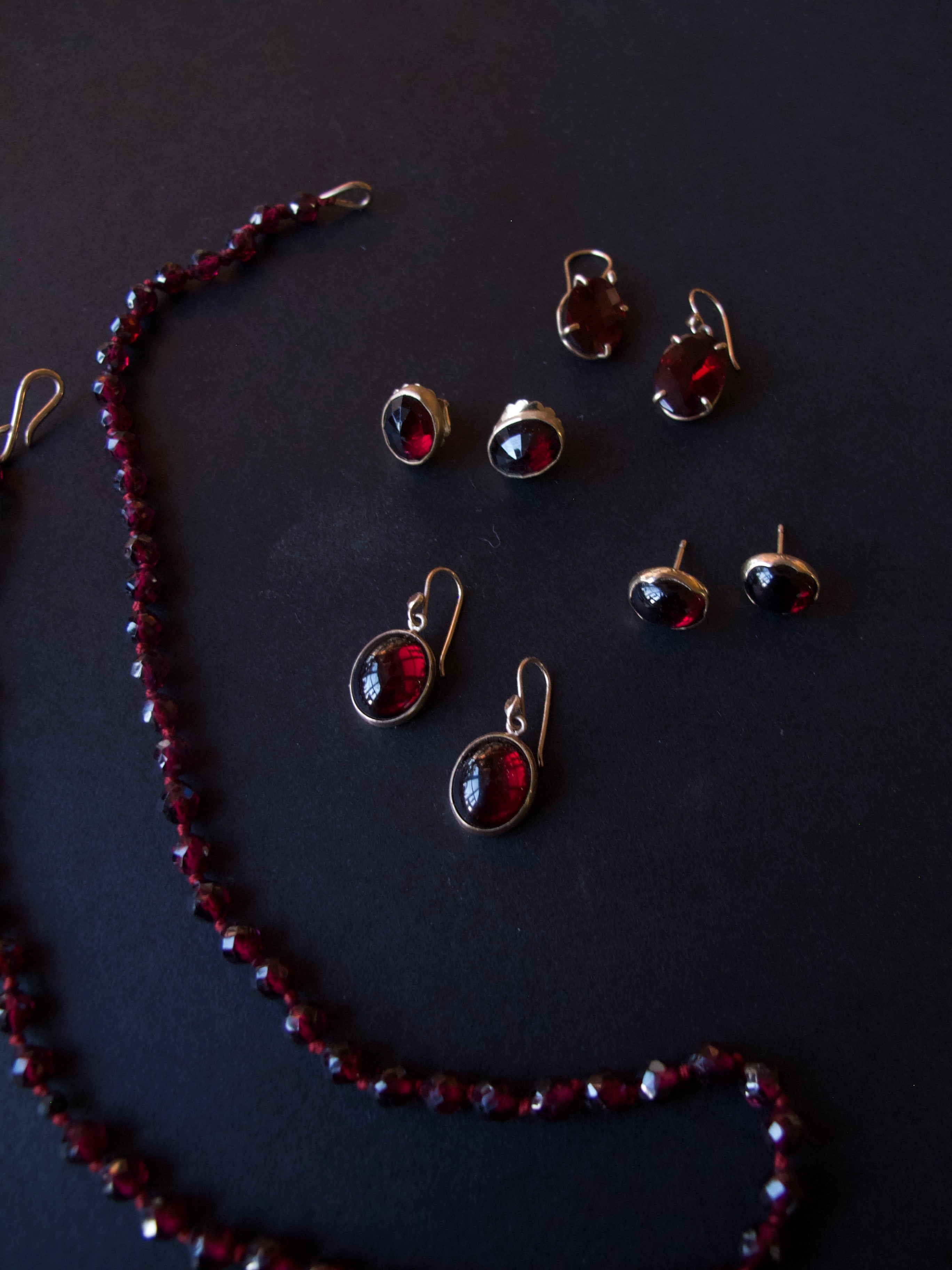 Oval Garnet Cabochon Dangling Earrings