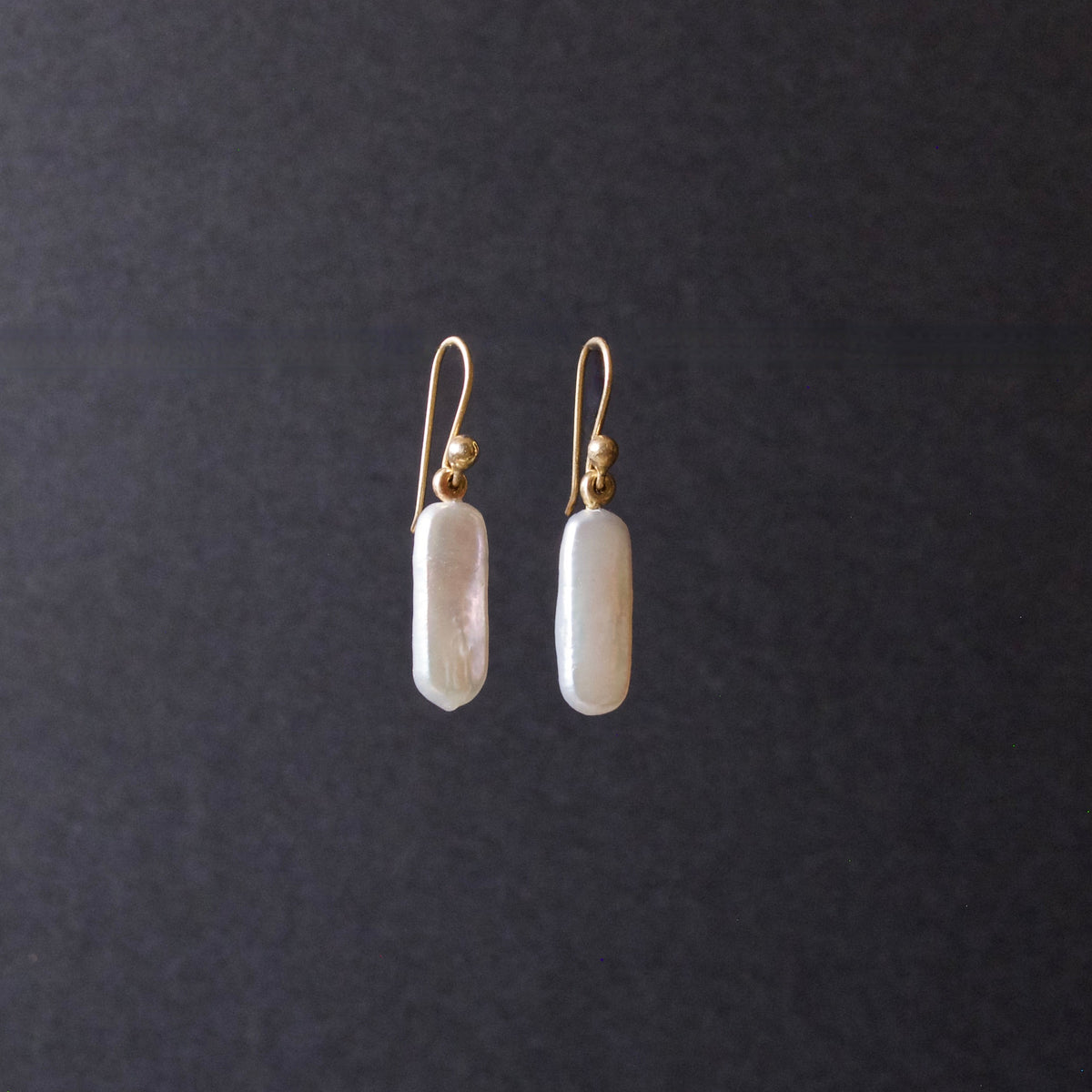 River Pearl Earrings