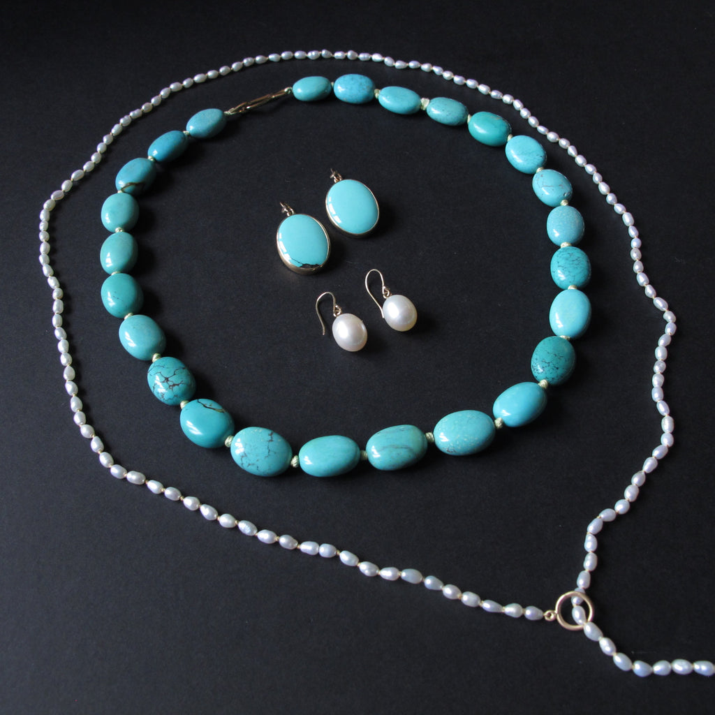 Clear Blue Turquoise Oval Beaded Necklace